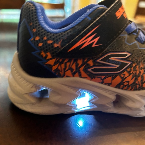 Skechers toddler shoes - Picture 3 of 5